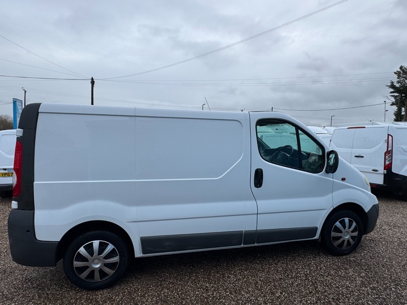 Used Vauxhall Vivaro 2011 for sale - 77508195: Photo 11