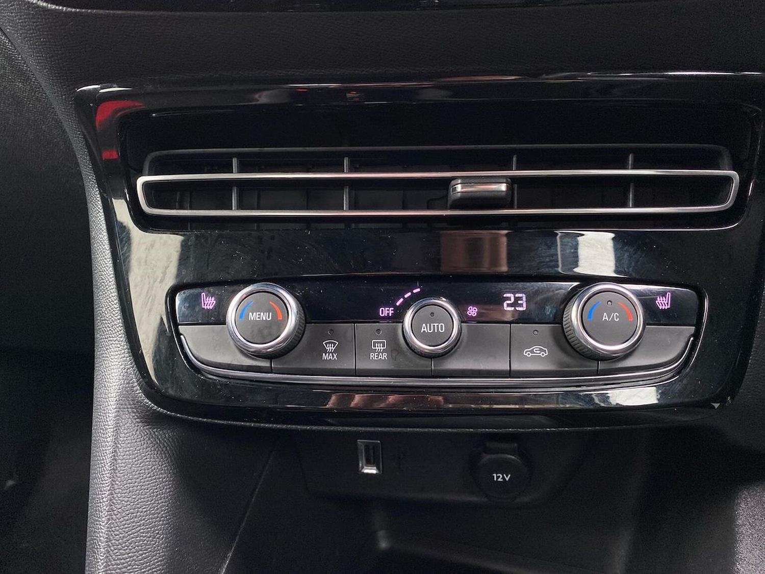 Used Vauxhall Mokka 2022 for sale - 76198400: Photo 12