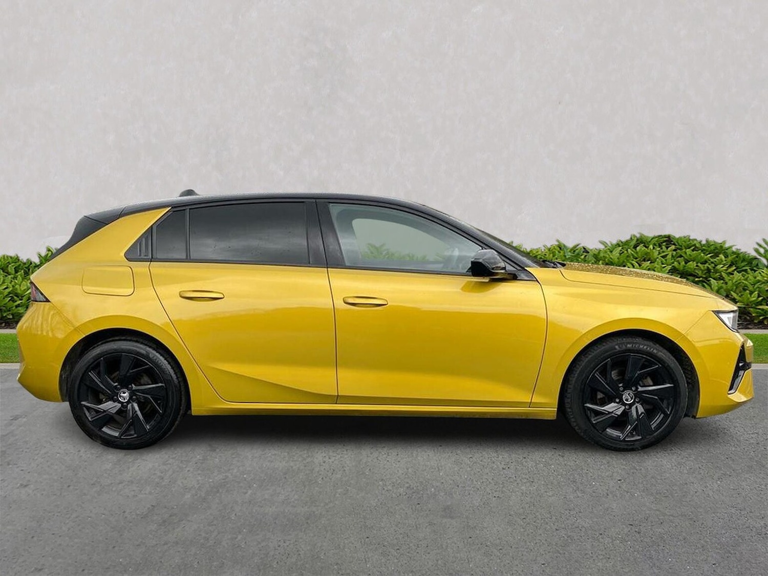 Used Vauxhall Astra 2023 for sale - 77789550: Photo 3