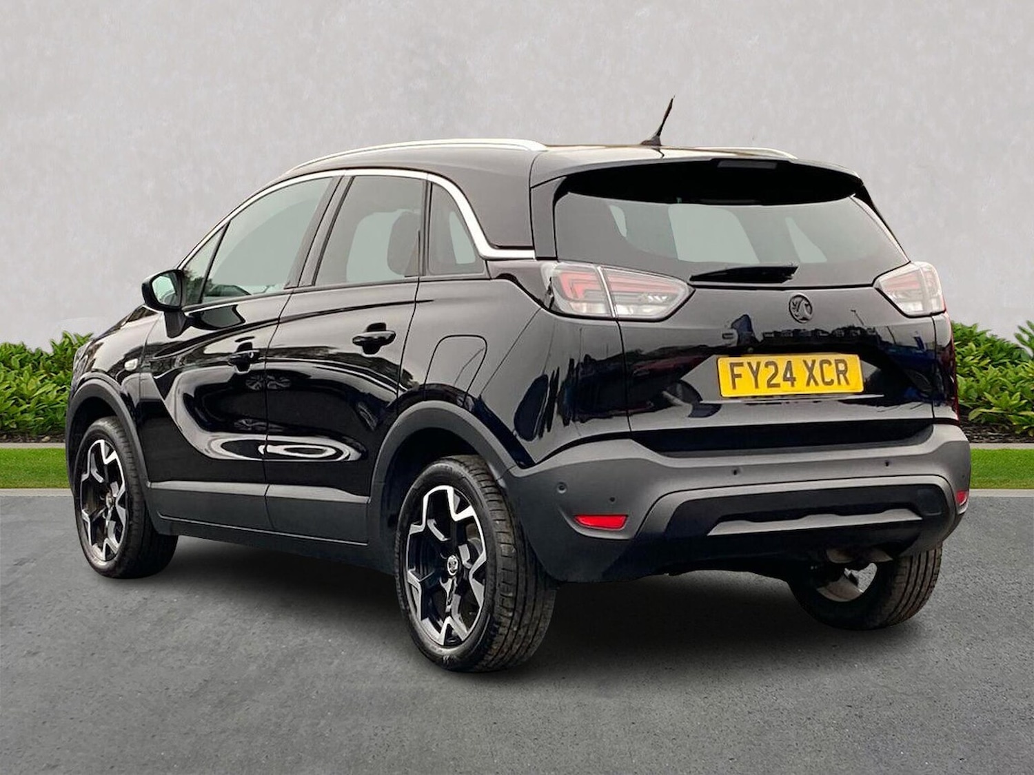 Used Vauxhall Crossland 2024 for sale - 76275167: Photo 2