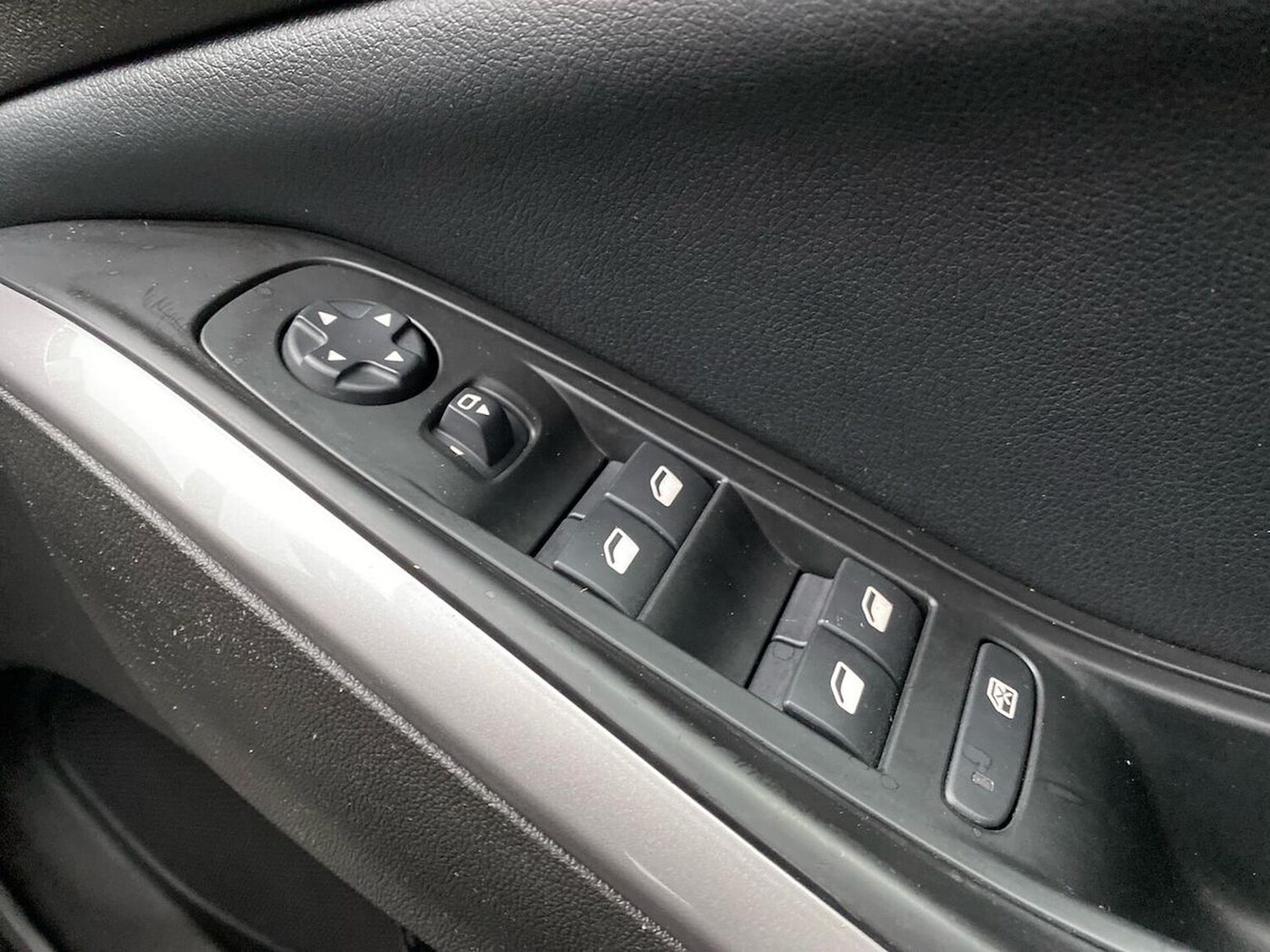 Used Vauxhall Grandland 2023 for sale - 76492444: Photo 21