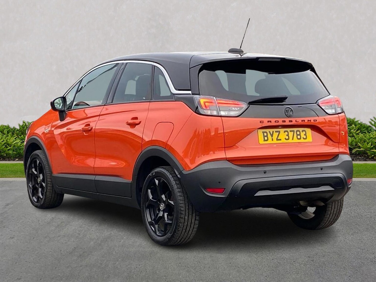 Used Vauxhall Crossland 2022 for sale - 76357898: Photo 2