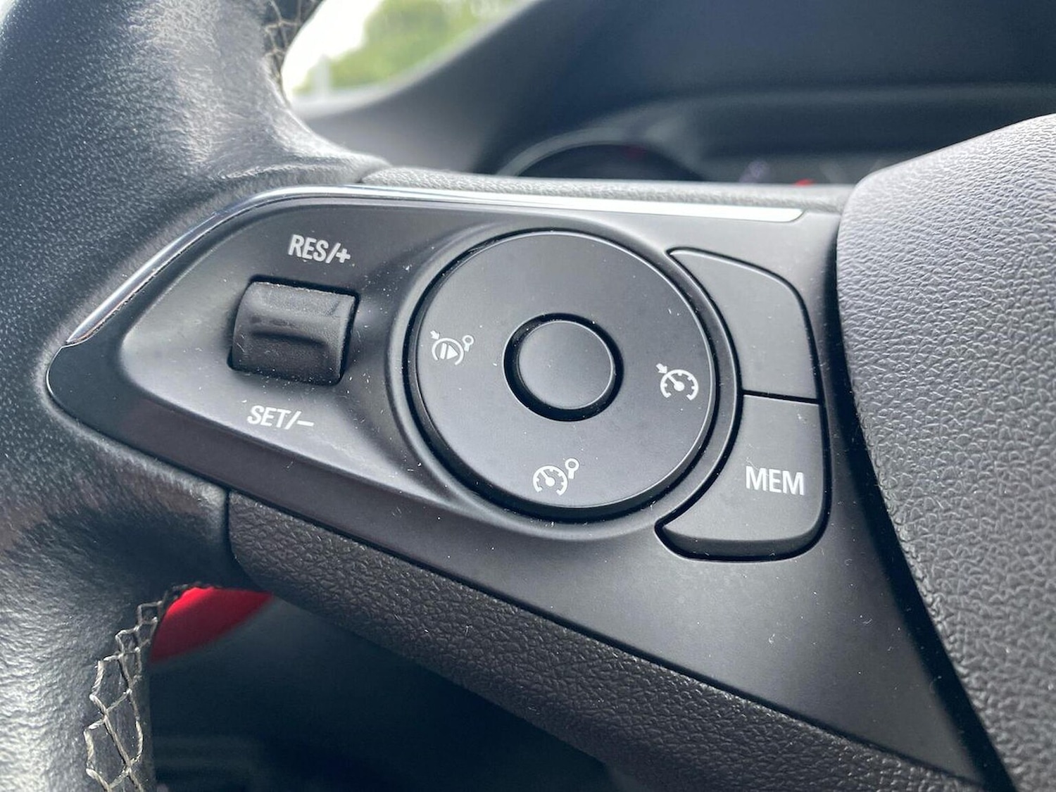 Used Vauxhall Crossland 2022 for sale - 76357898: Photo 27