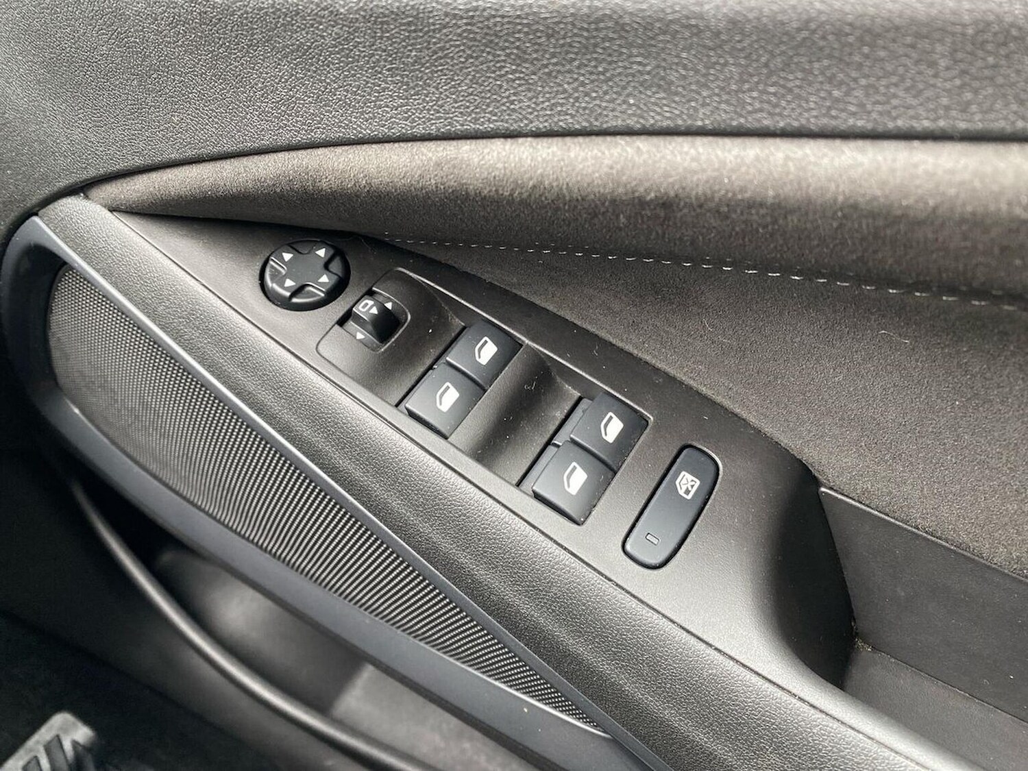 Used Vauxhall Crossland 2022 for sale - 78192462: Photo 23