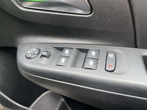 Used Vauxhall Corsa 2023 for sale - 76232766: Photo 21