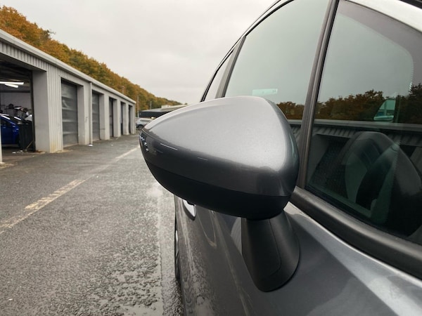 Used Vauxhall Crossland X 2019 for sale - 76293039: Photo 32