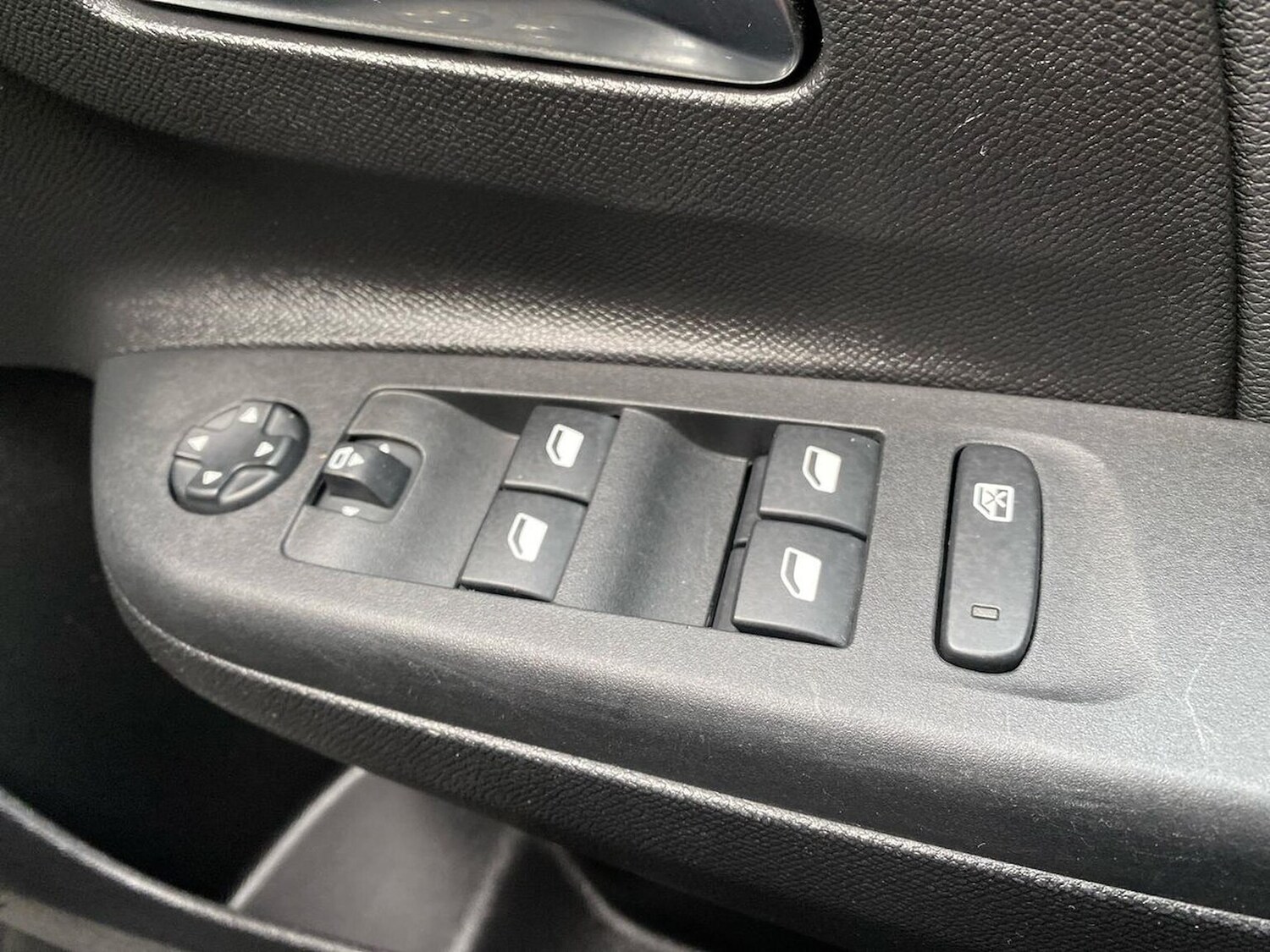 Used Vauxhall Corsa 2024 for sale - 76198402: Photo 21