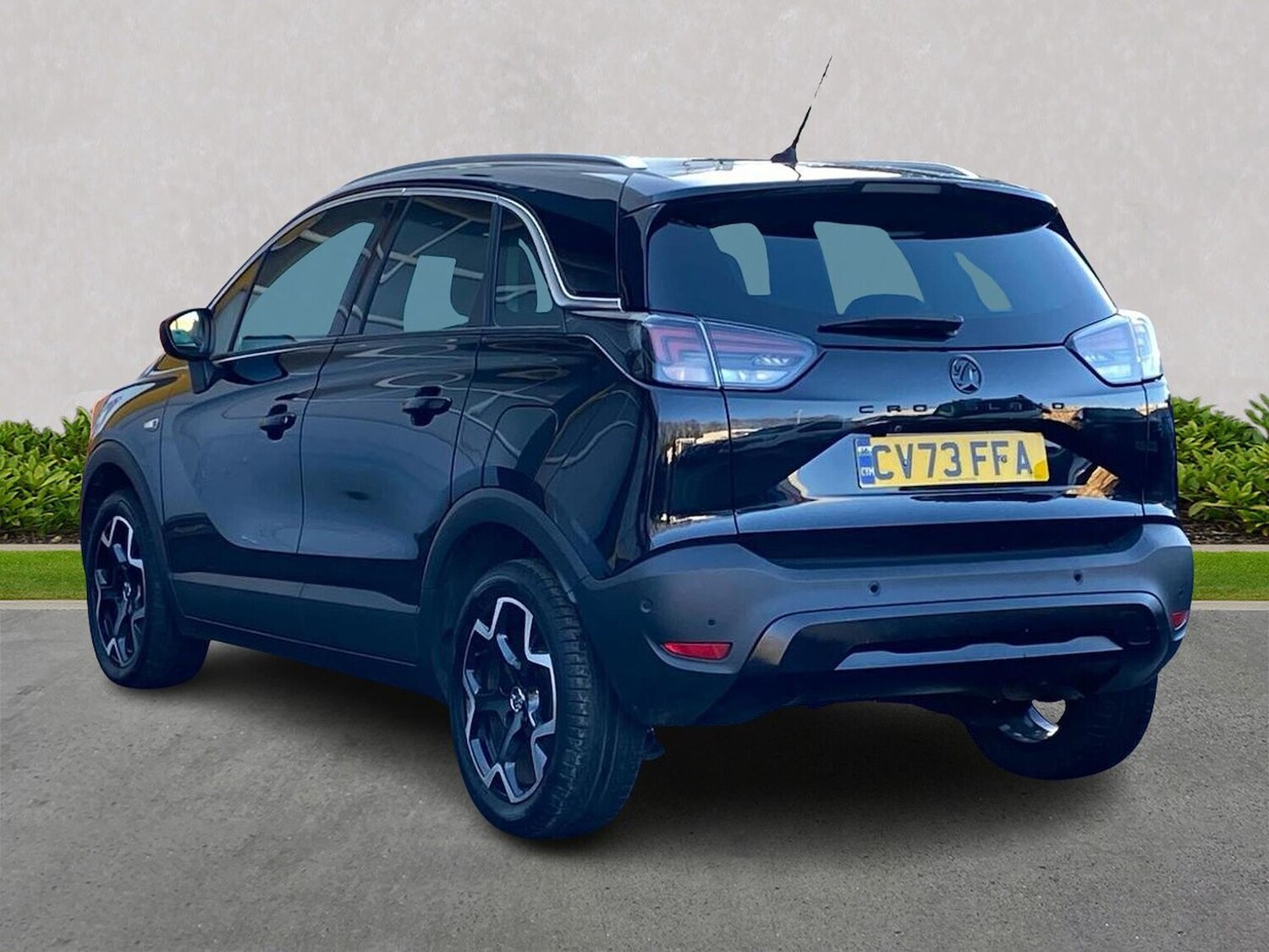 Used Vauxhall Crossland 2024 for sale - 76969948: Photo 2