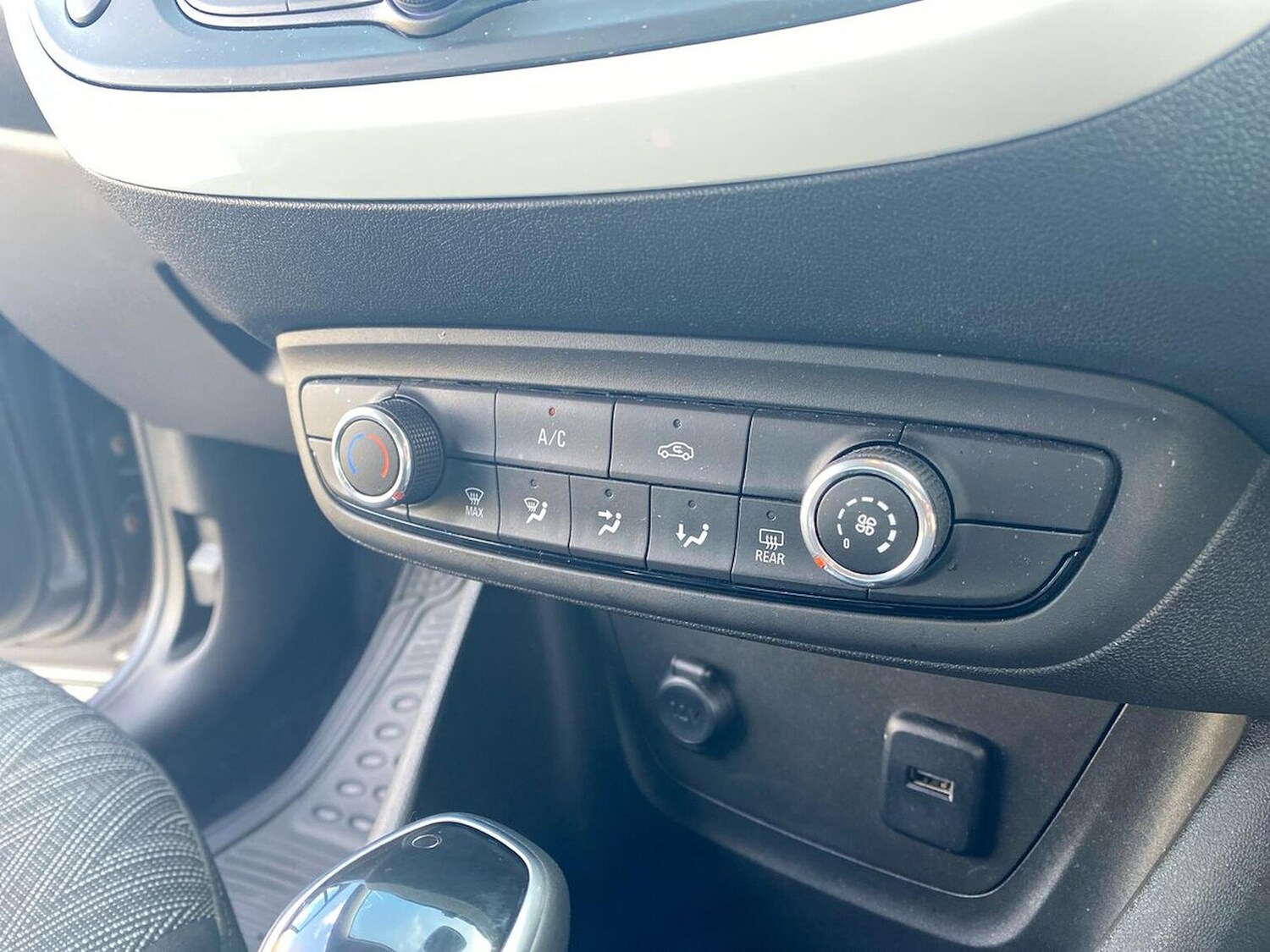 Used Vauxhall Crossland X 2020 for sale - 78192499: Photo 12