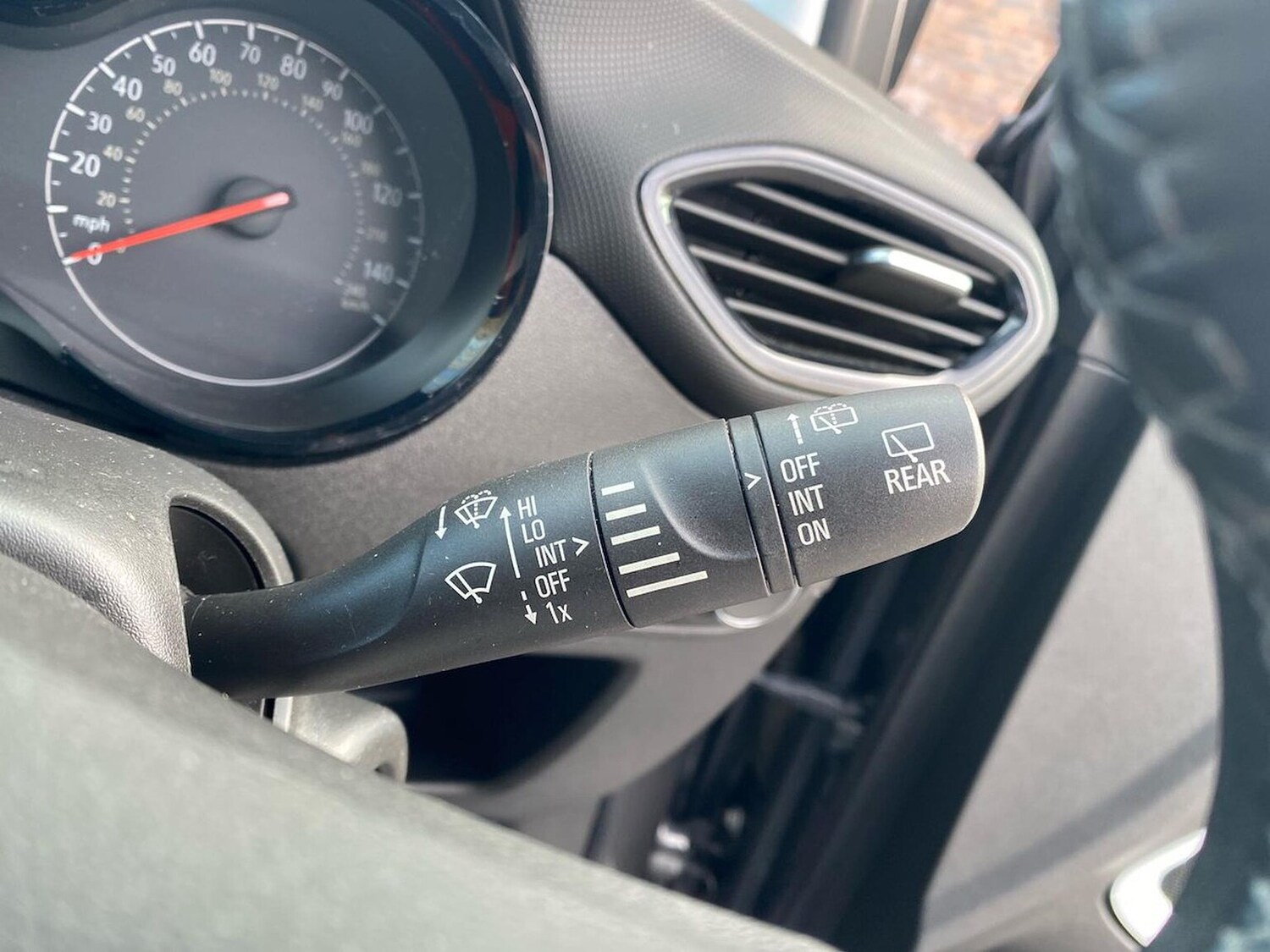 Used Vauxhall Crossland X 2020 for sale - 78192499: Photo 28