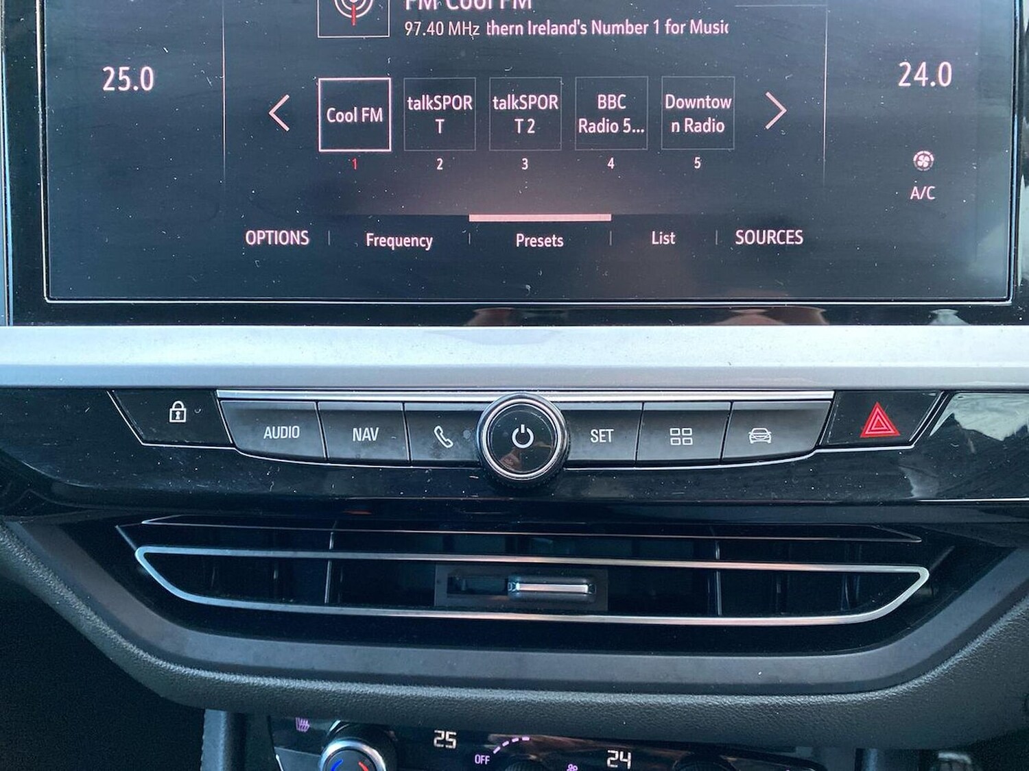 Used Vauxhall Grandland 2022 for sale - 77701328: Photo 22