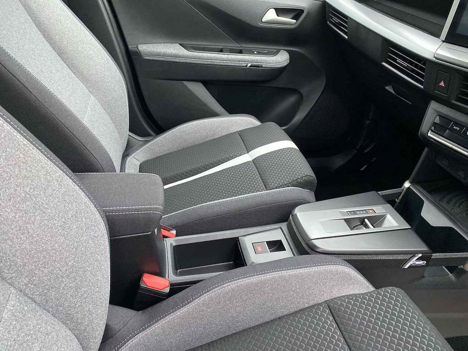 Used Vauxhall Frontera 2025 for sale - 77962301: Photo 13