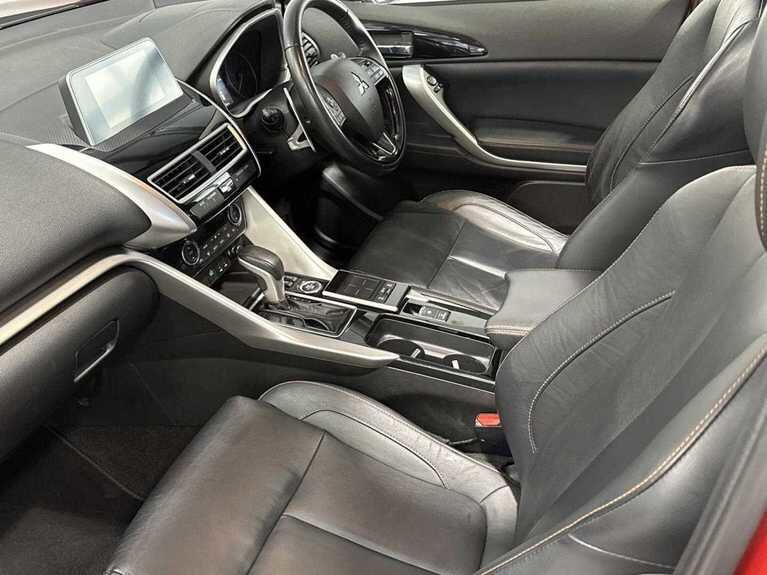 Used Mitsubishi Eclipse Cross 2018 for sale - 76823643: Photo 3