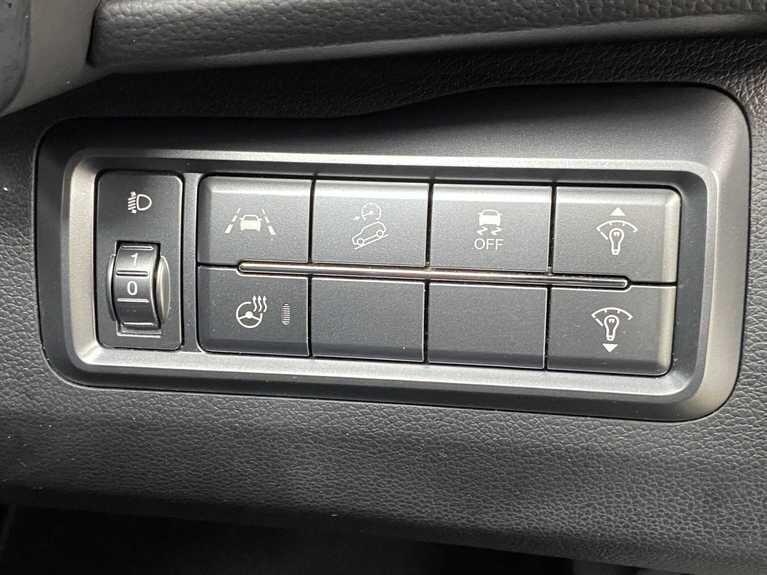 Used Ssangyong Tivoli 2022 for sale - 77039863: Photo 29