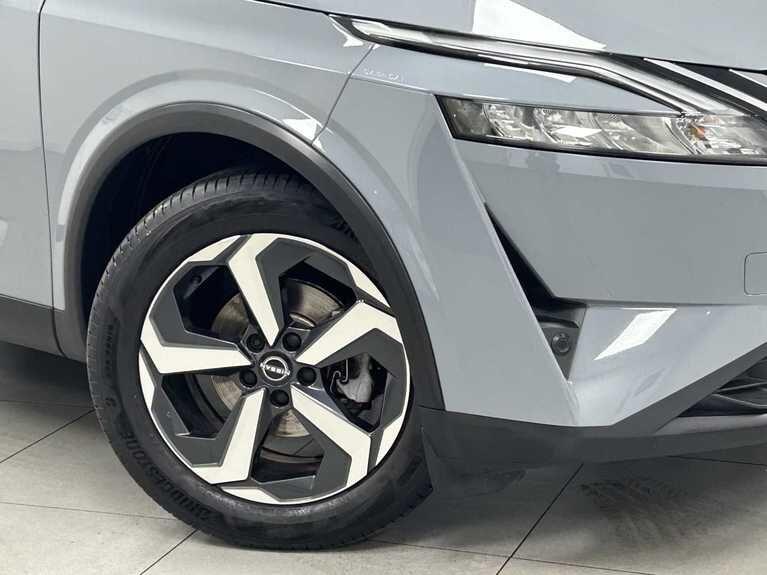 Used Nissan Qashqai for sale - 77670741: Photo 2