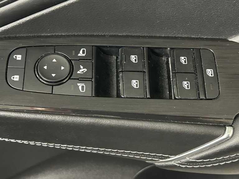 Used Nissan Qashqai for sale - 77670741: Photo 31