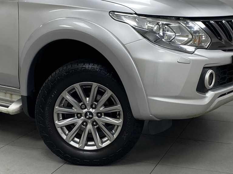 Used Mitsubishi L200 2017 for sale - 76886257: Photo 2