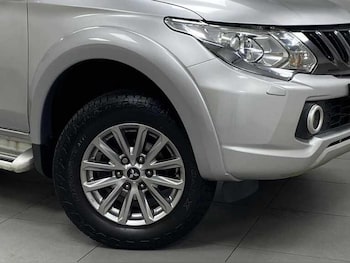 Used Mitsubishi L200 2017 for sale - 76886257: Photo