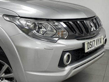 Used Mitsubishi L200 2017 for sale - 76886257: Photo