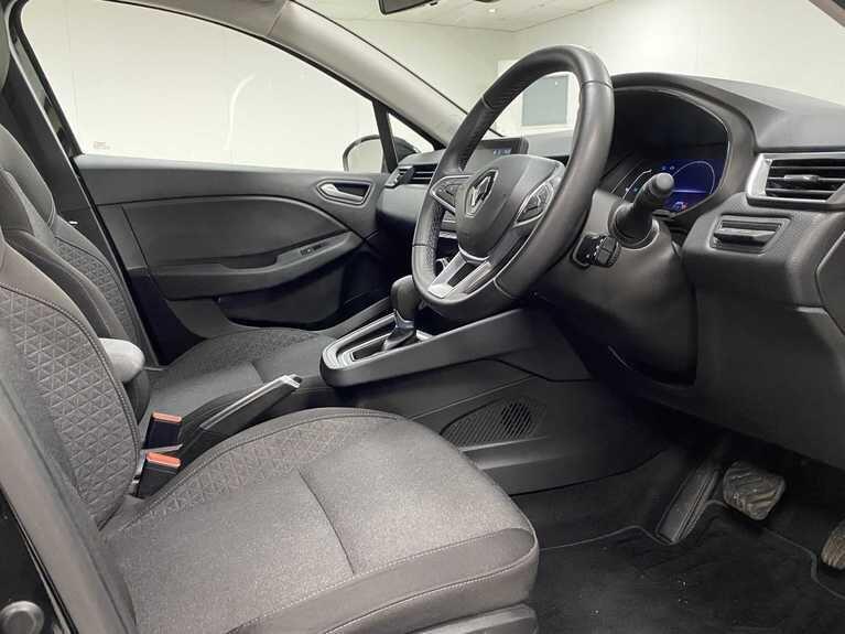 Used Renault Clio 2022 for sale - 76765396: Photo 30