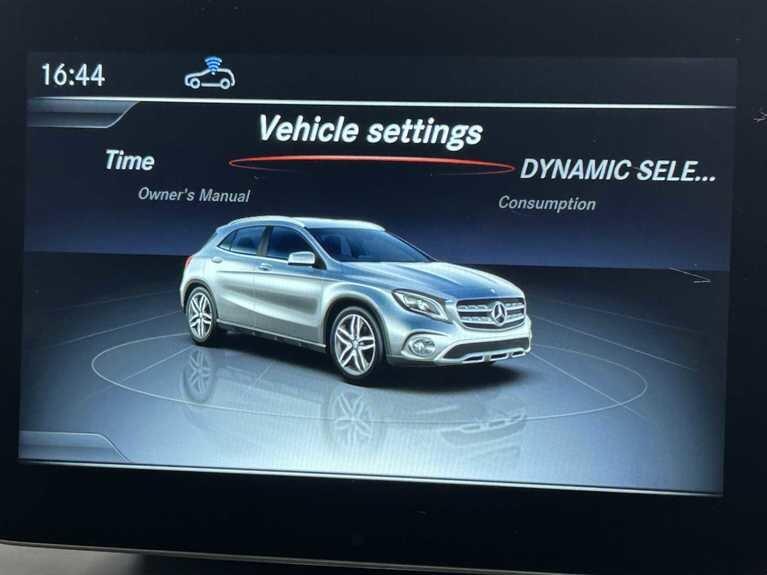 Used Mercedes-Benz GLA 2018 for sale - 77696037: Photo 37