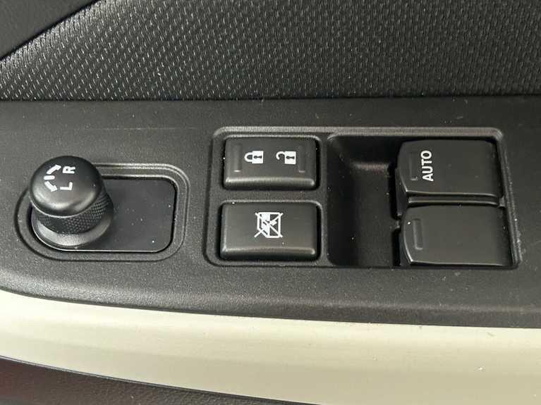 Used Suzuki Swift 2020 for sale - 77670745: Photo 30