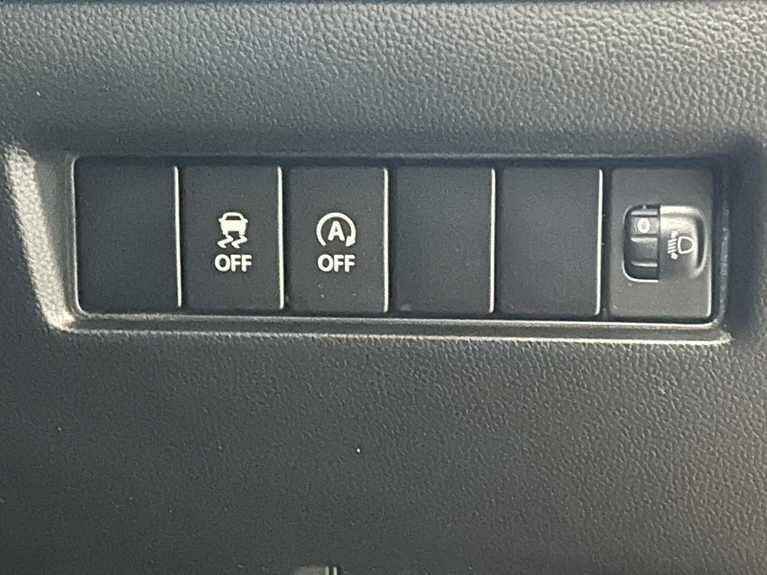 Used Suzuki Swift 2020 for sale - 77670745: Photo 31