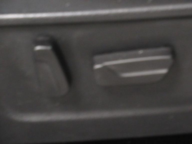 Used Isuzu D-Max 2021 for sale - 76715436: Photo 27