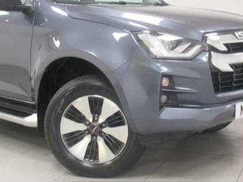 Used Isuzu D-Max 2021 for sale - 76715436: Photo