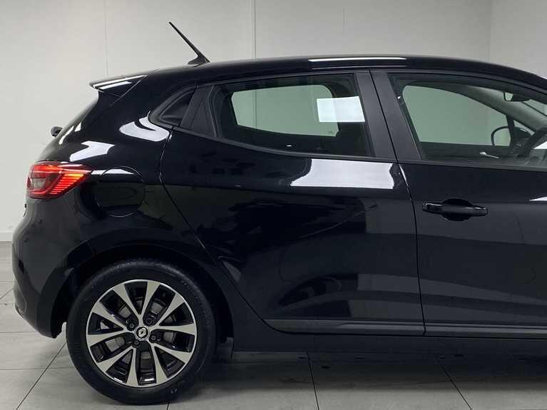 Used Renault Clio 2022 for sale - 76952595: Photo 10