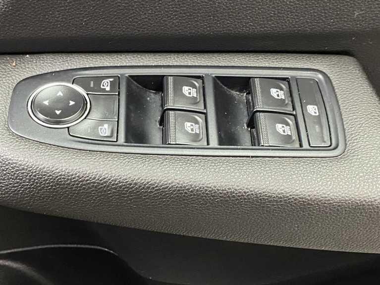 Used Renault Clio 2022 for sale - 76952595: Photo 31