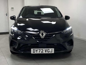 Used Renault Clio 2022 for sale - 76952595: Photo