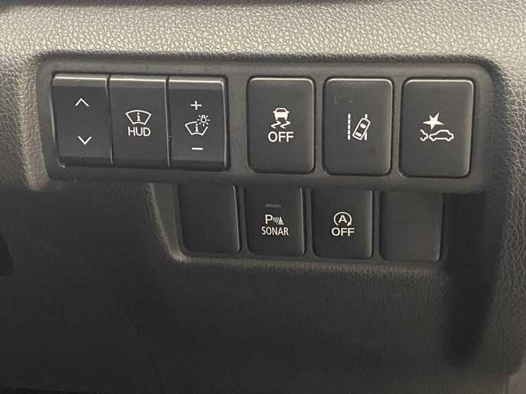 Used Mitsubishi Eclipse Cross 2019 for sale - 76952603: Photo 33