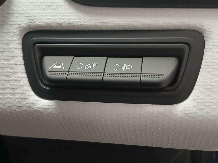 Used Renault Clio for sale - 77497097: Photo 28