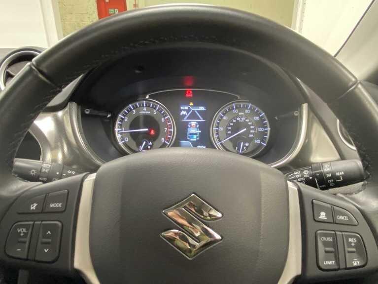 Used Suzuki Vitara 2022 for sale - 76714771: Photo 32