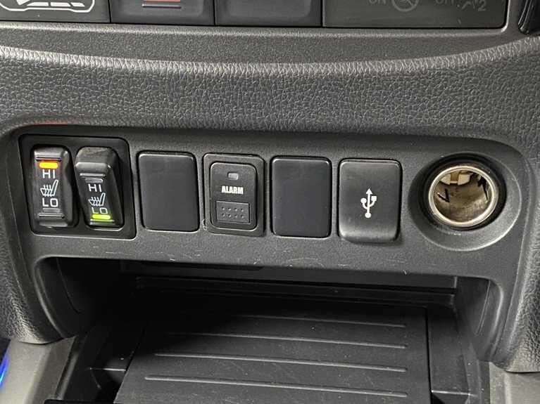 Used Mitsubishi L200 2017 for sale - 76952543: Photo 35