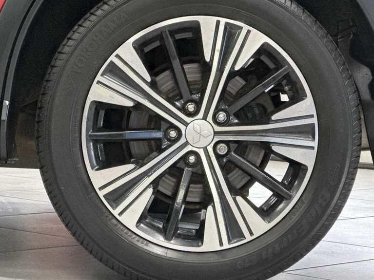 Used Mitsubishi Eclipse Cross 2018 for sale - 76952349: Photo 5