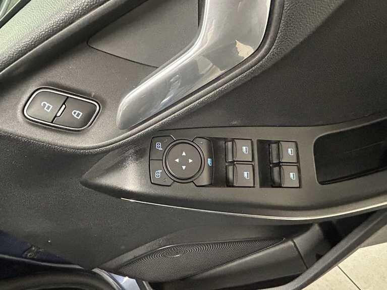 Used Ford Fiesta for sale - 77783603: Photo 32
