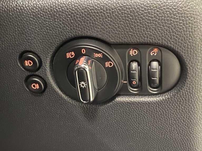 Used MINI Hatch for sale - 77305156: Photo 33