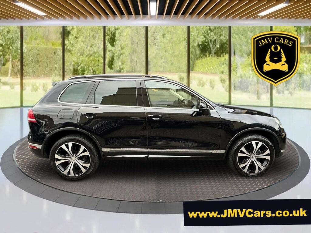 Used Volkswagen Touareg 2016 for sale - 76085446: Photo 2