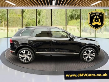 Used Volkswagen Touareg 2016 for sale - 76085446: Photo 2