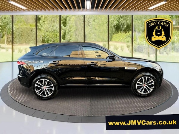Used Jaguar F-Pace 2018 for sale - 76200851: Photo 2