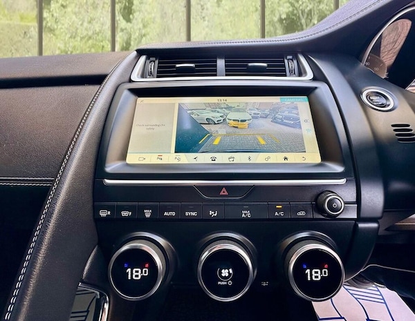 Used Jaguar E-Pace 2018 for sale - 76314359: Photo 16