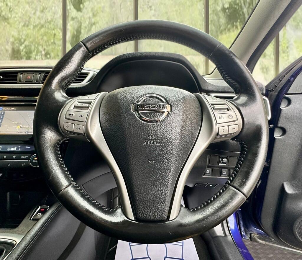 Used Nissan Qashqai for sale - 77683392: Photo 11