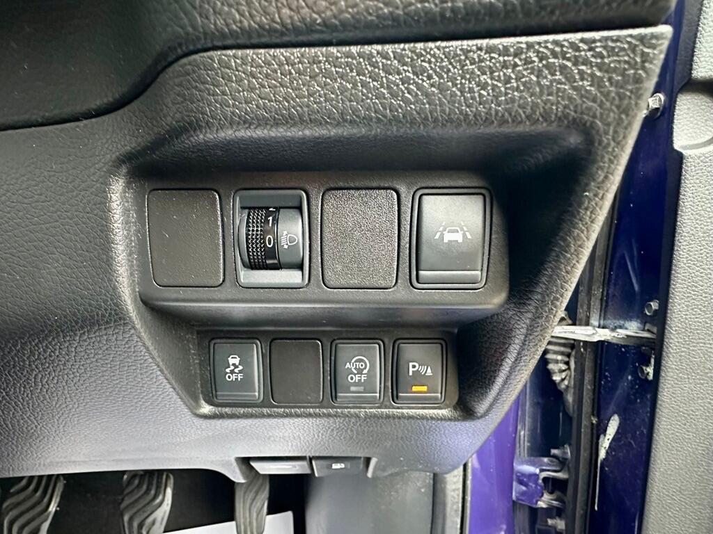 Used Nissan Qashqai for sale - 77683392: Photo 17