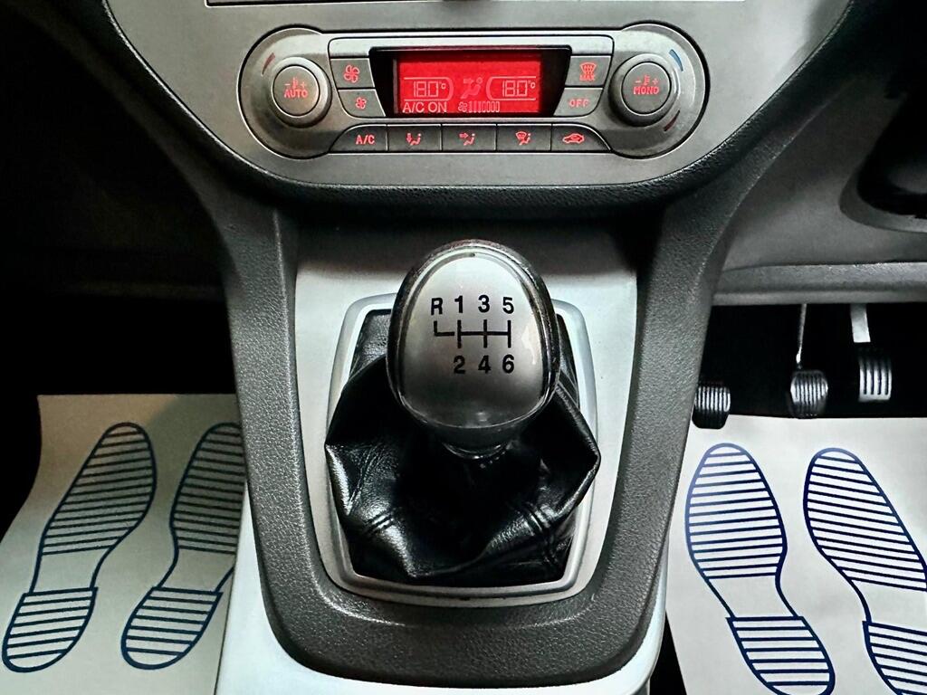 Used Ford Kuga 2011 for sale - 76270876: Photo 13