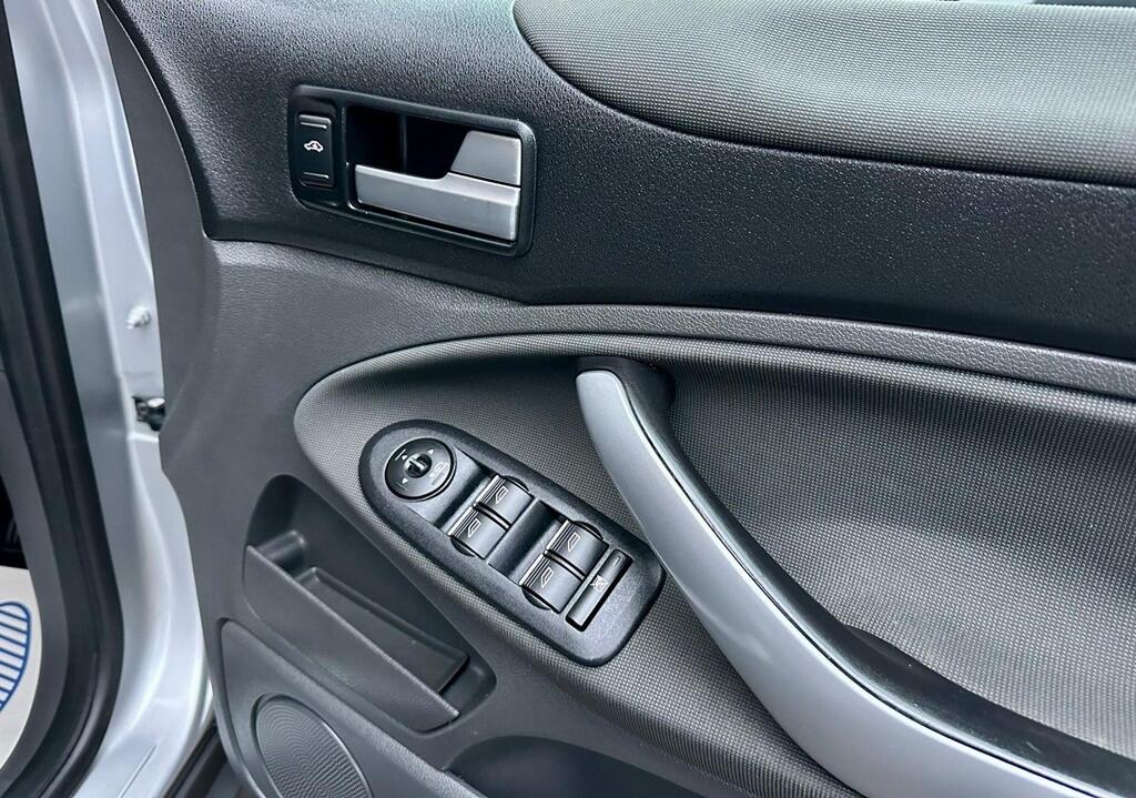 Used Ford Kuga 2011 for sale - 76270876: Photo 14