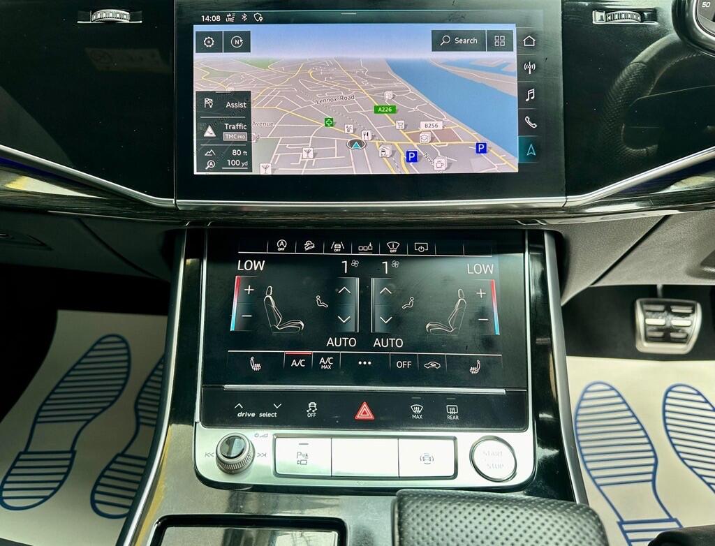 Used Audi Q8 2018 for sale - 76991726: Photo 21