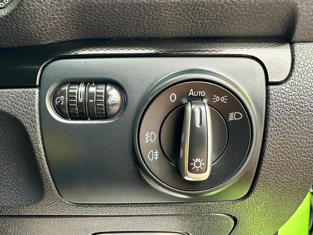 Used Volkswagen Scirocco 2014 for sale - 76020843: Photo 20