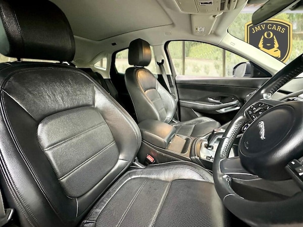 Used Jaguar E-Pace 2018 for sale - 76306733: Photo 13